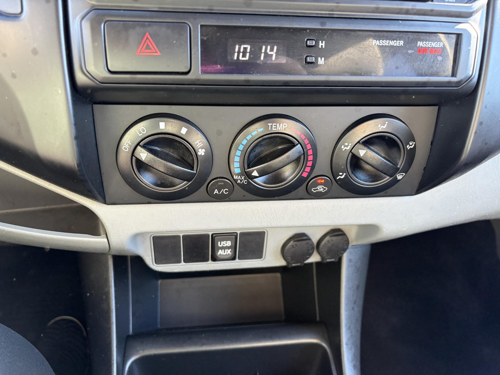 Toyota Tacoma 2WD Access Cab I4 AT PreRunner (Natl) 2014