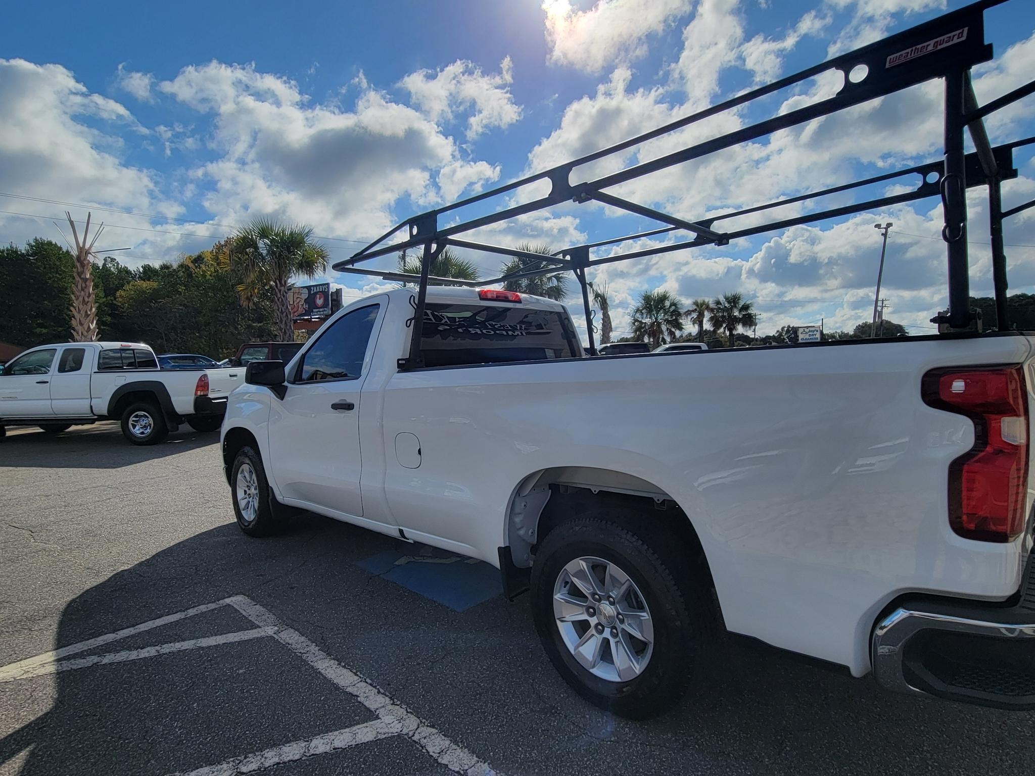 Chevrolet Silverado 1500 2WD Reg Cab 140" Work Truck 2023