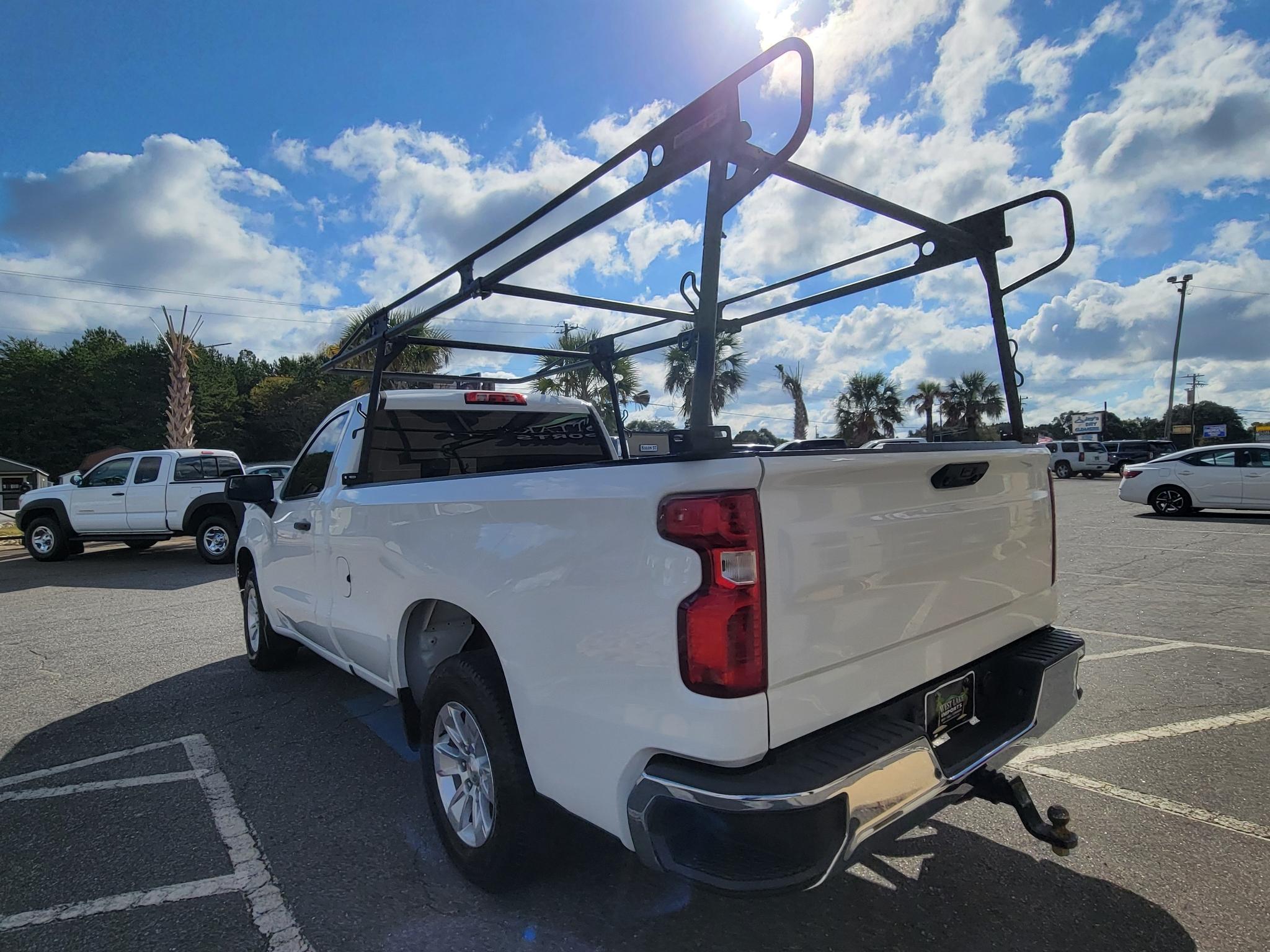 Chevrolet Silverado 1500 2WD Reg Cab 140" Work Truck 2023