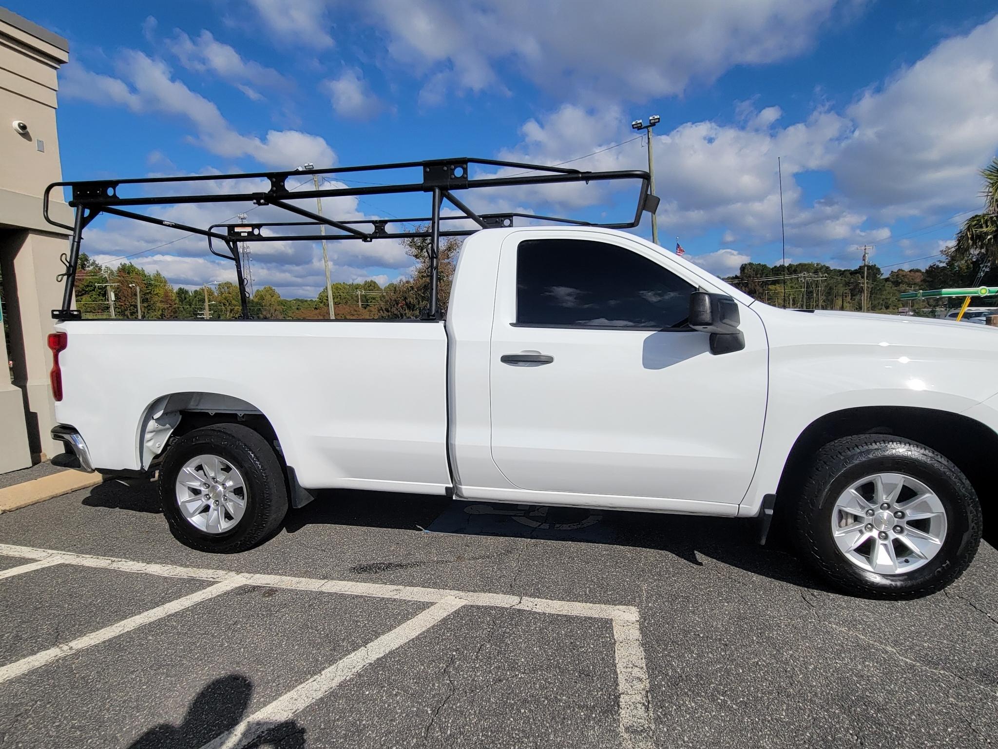 Chevrolet Silverado 1500 2WD Reg Cab 140" Work Truck 2023