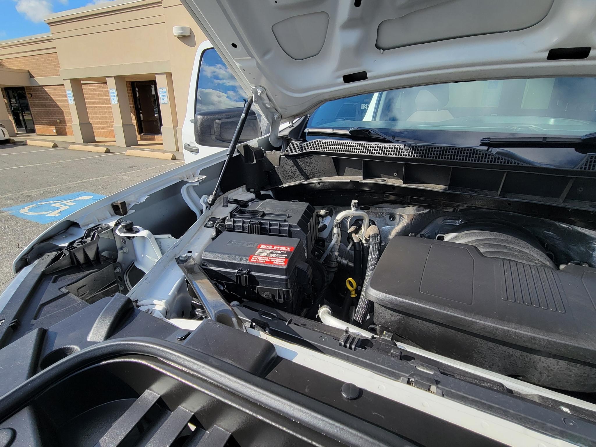 Chevrolet Silverado 1500 2WD Reg Cab 140" Work Truck 2023