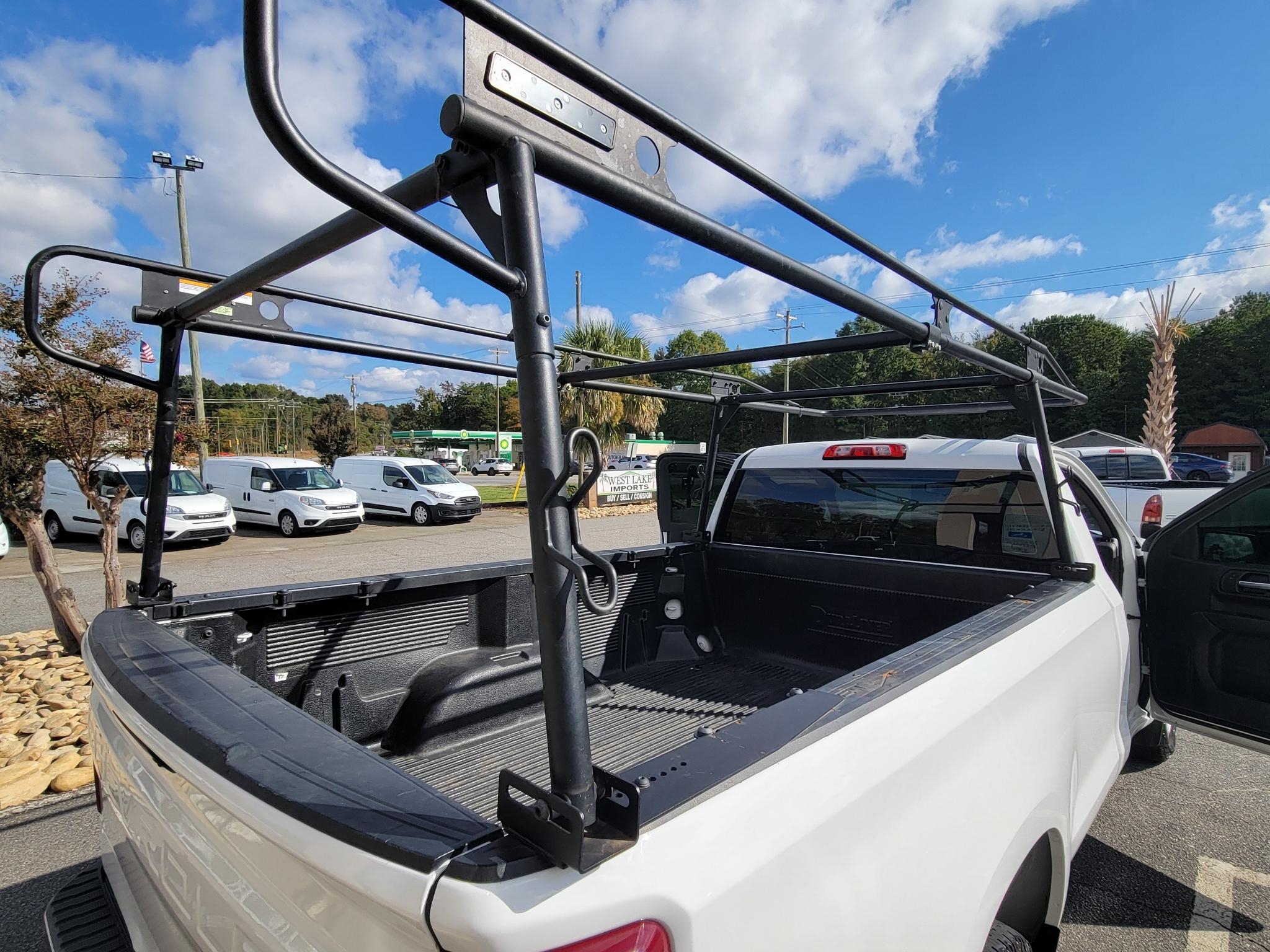 Chevrolet Silverado 1500 2WD Reg Cab 140" Work Truck 2023