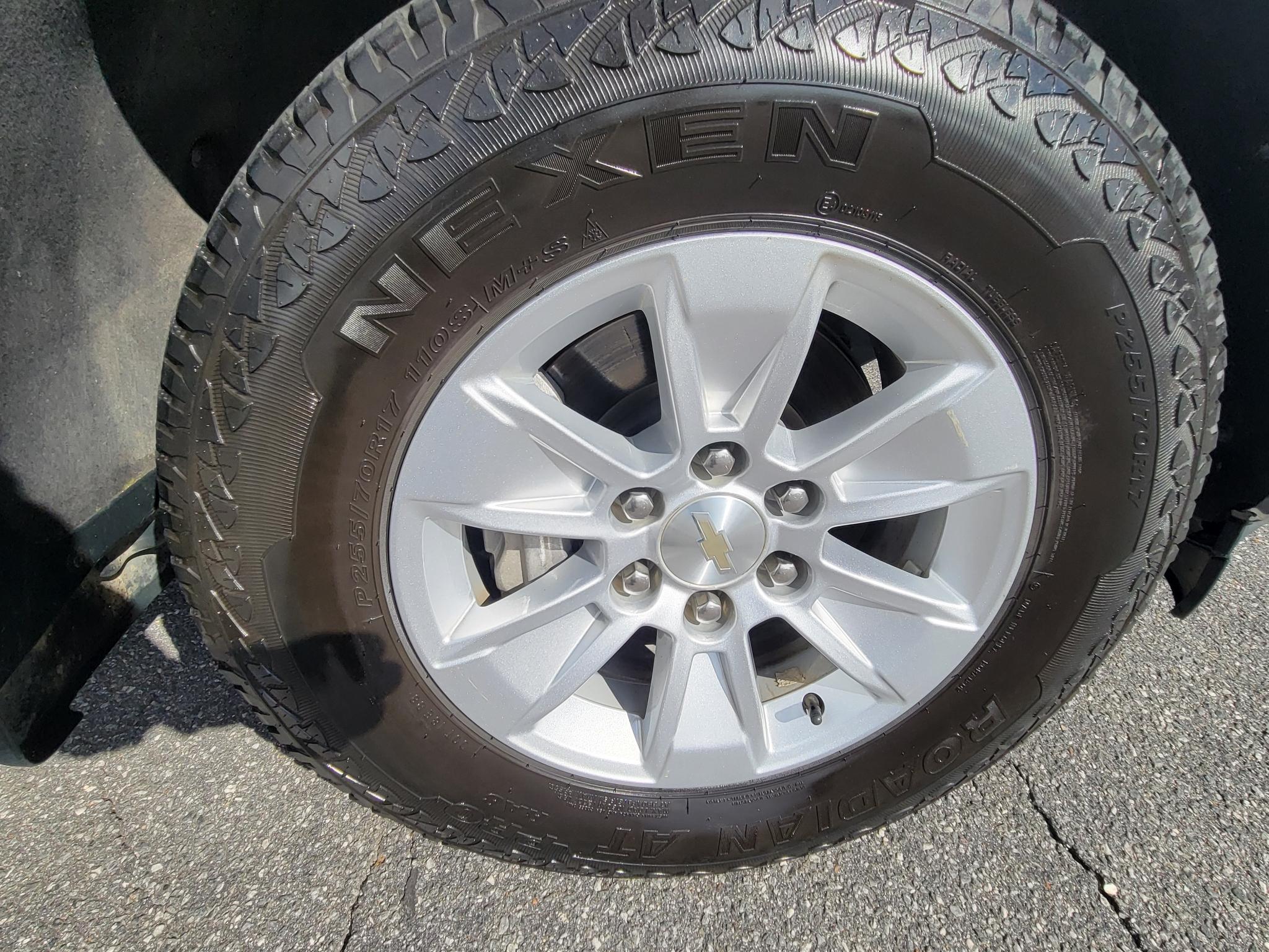 Chevrolet Silverado 1500 2WD Reg Cab 140" Work Truck 2023