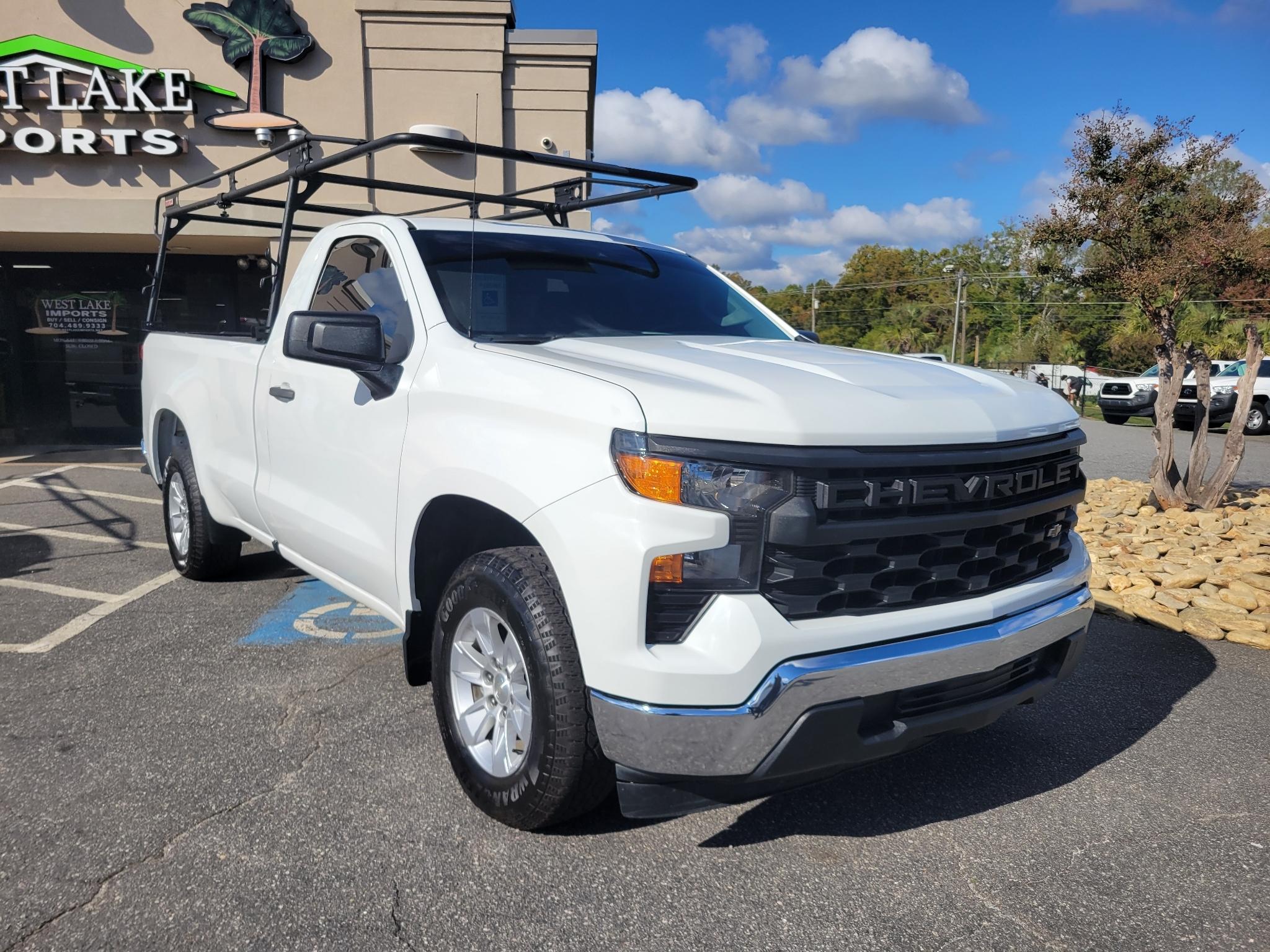 Chevrolet Silverado 1500 2WD Reg Cab 140" Work Truck 2023