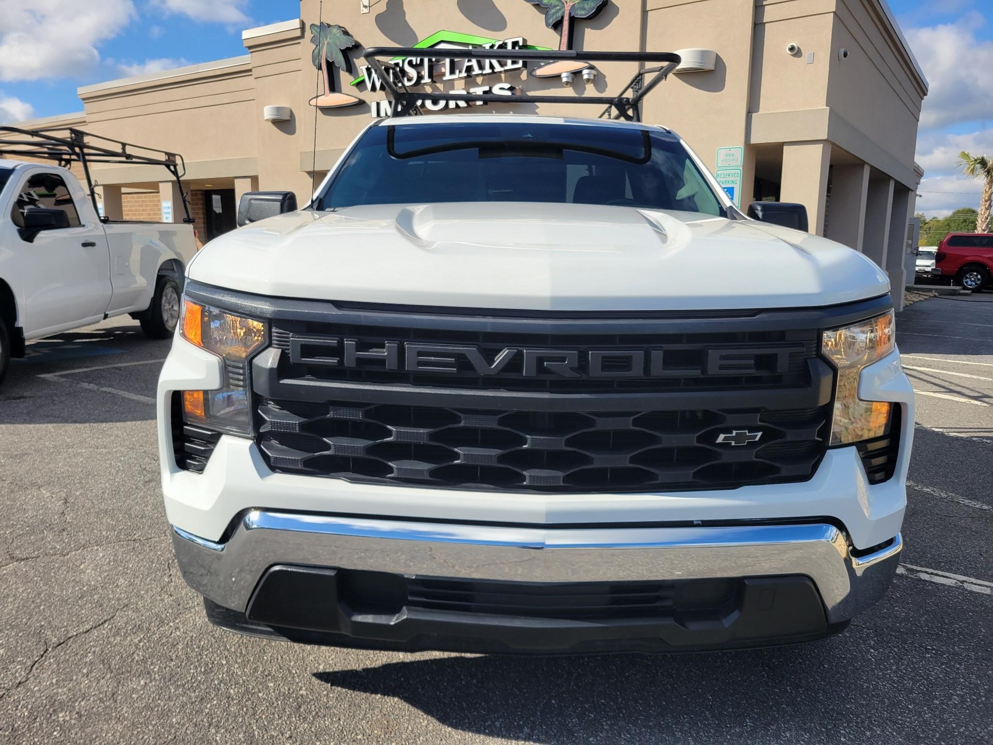 Chevrolet Silverado 1500 2WD Reg Cab 140" Work Truck 2023