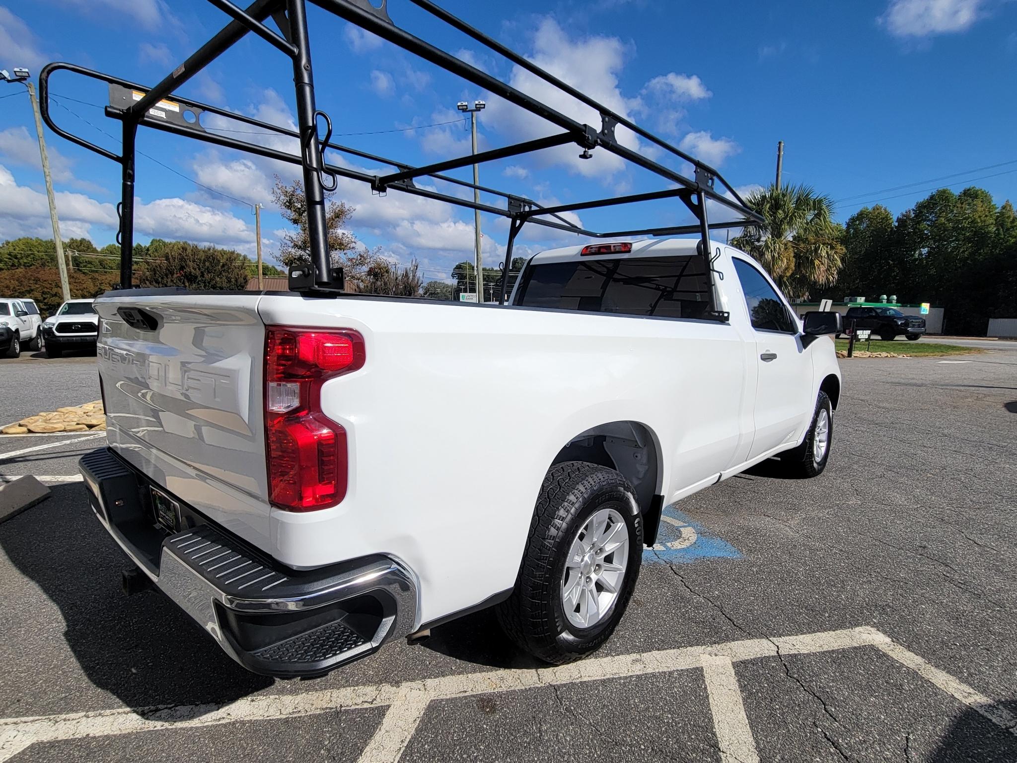 Chevrolet Silverado 1500 2WD Reg Cab 140" Work Truck 2023