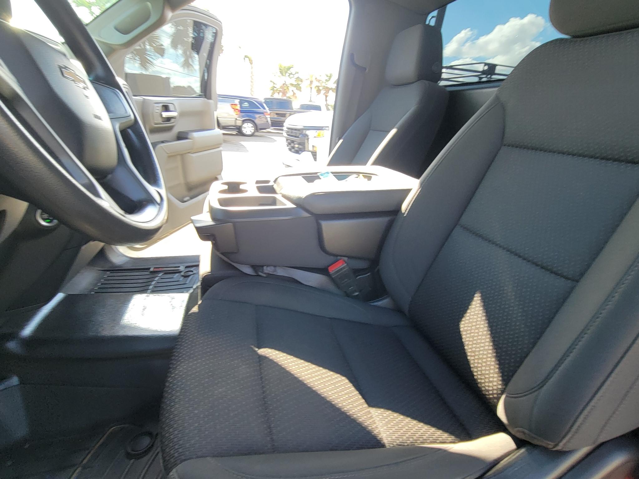 Chevrolet Silverado 1500 2WD Reg Cab 140" Work Truck 2023
