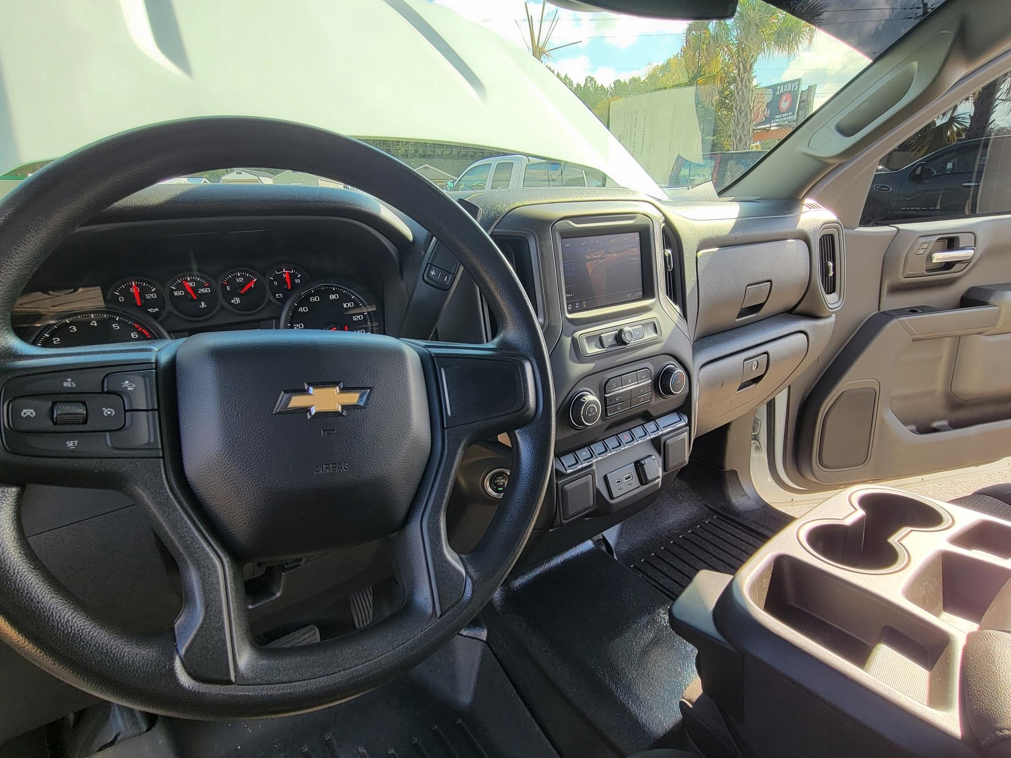 Chevrolet Silverado 1500 2WD Reg Cab 140" Work Truck 2023