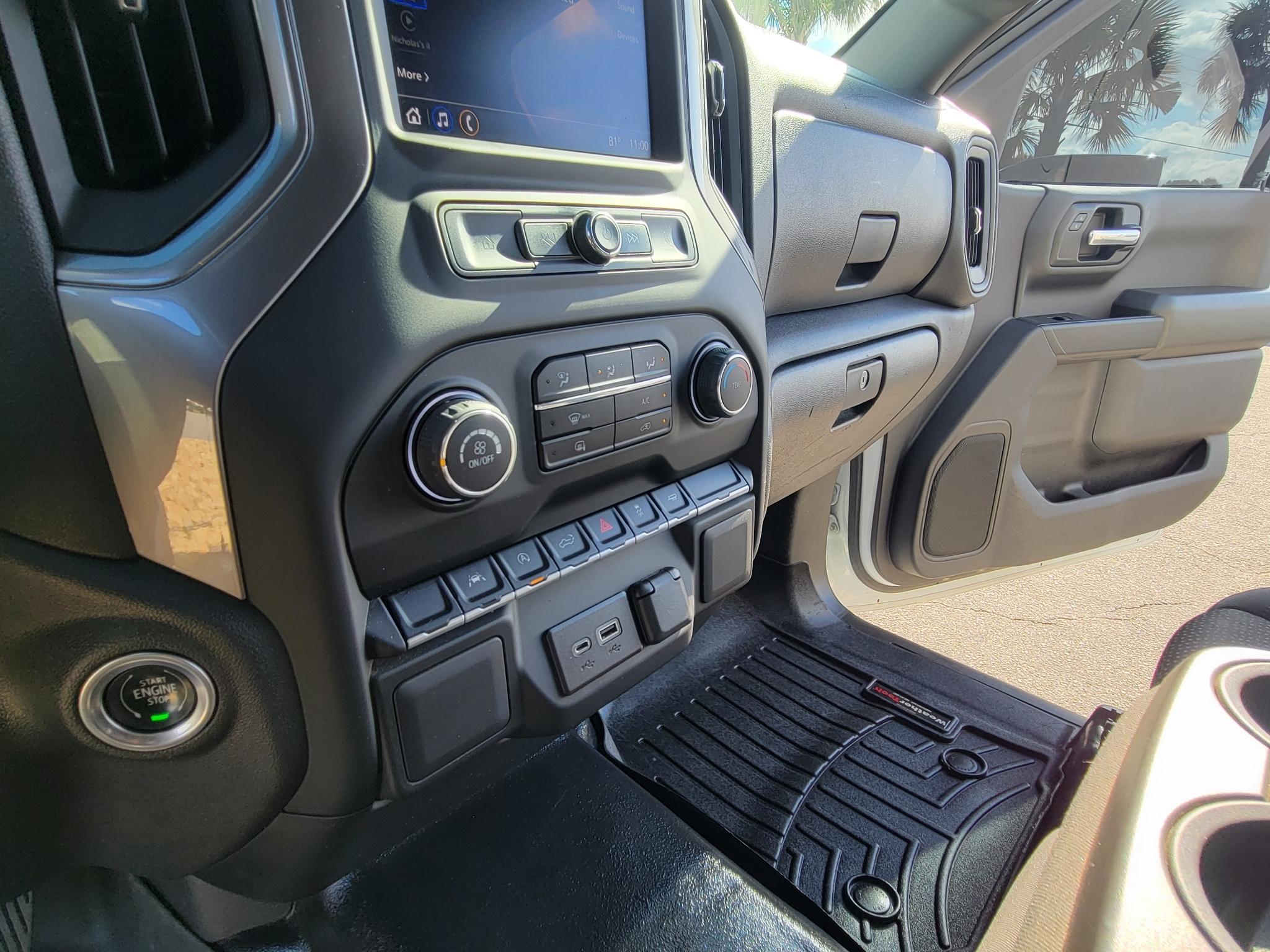 Chevrolet Silverado 1500 2WD Reg Cab 140" Work Truck 2023