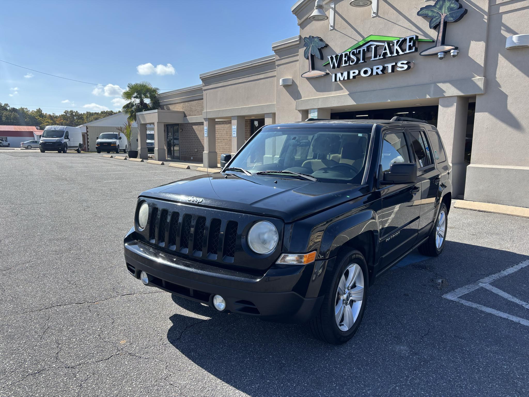Jeep Patriot FWD 4dr Latitude 2013