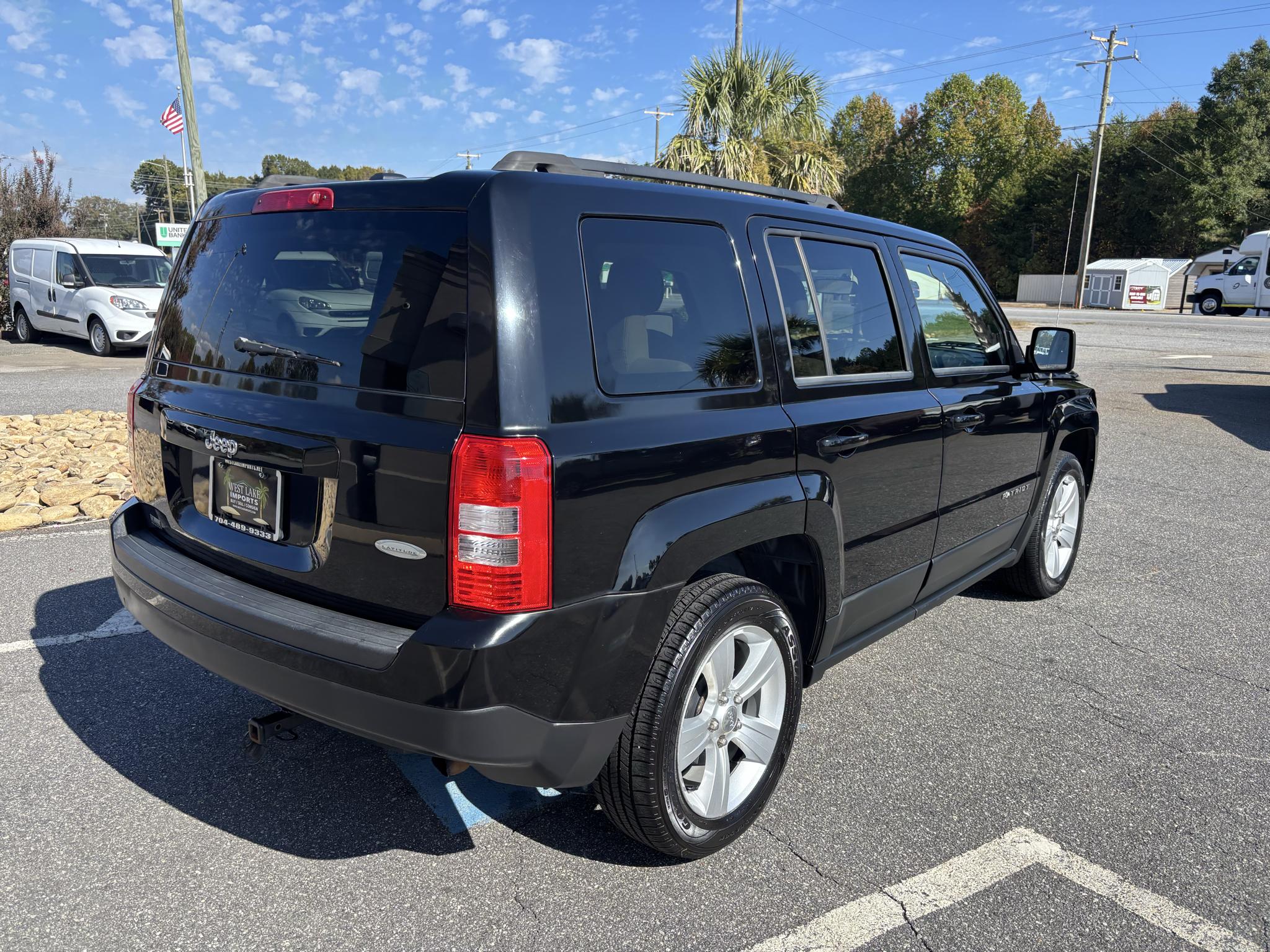Jeep Patriot FWD 4dr Latitude 2013