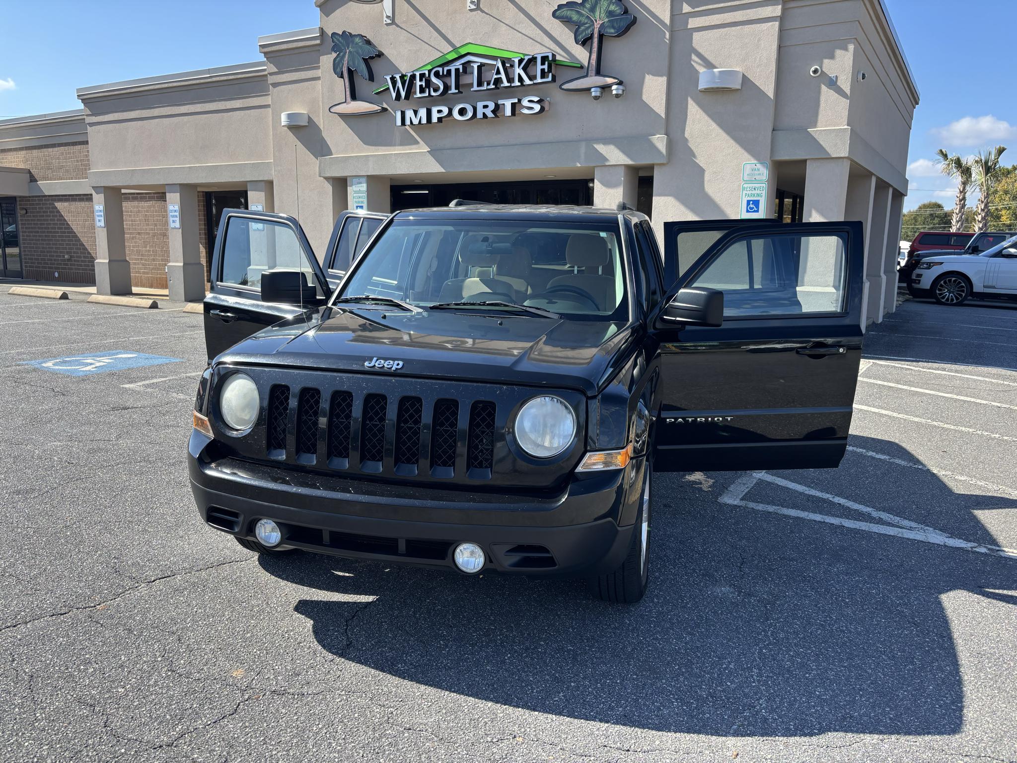 Jeep Patriot FWD 4dr Latitude 2013