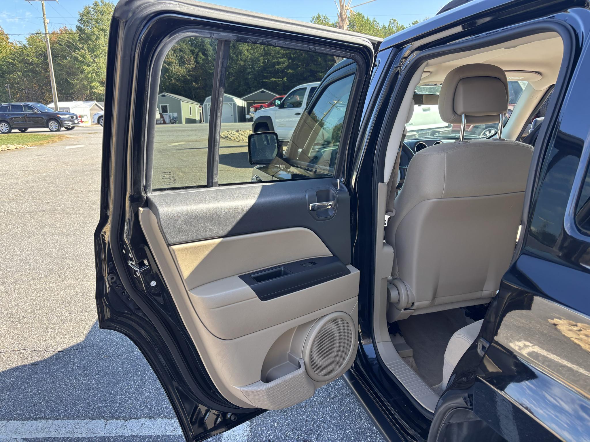 Jeep Patriot FWD 4dr Latitude 2013