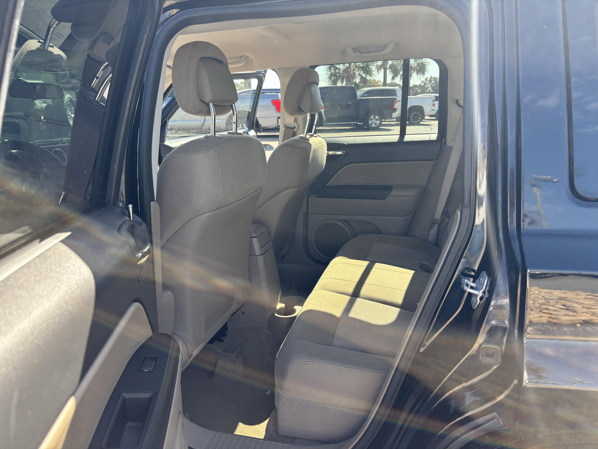 Jeep Patriot FWD 4dr Latitude 2013