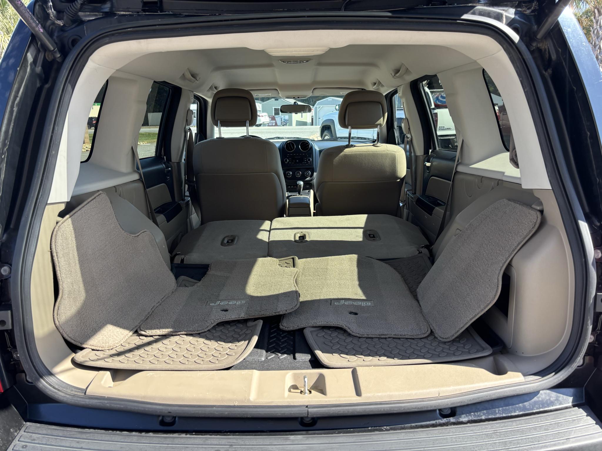 Jeep Patriot FWD 4dr Latitude 2013