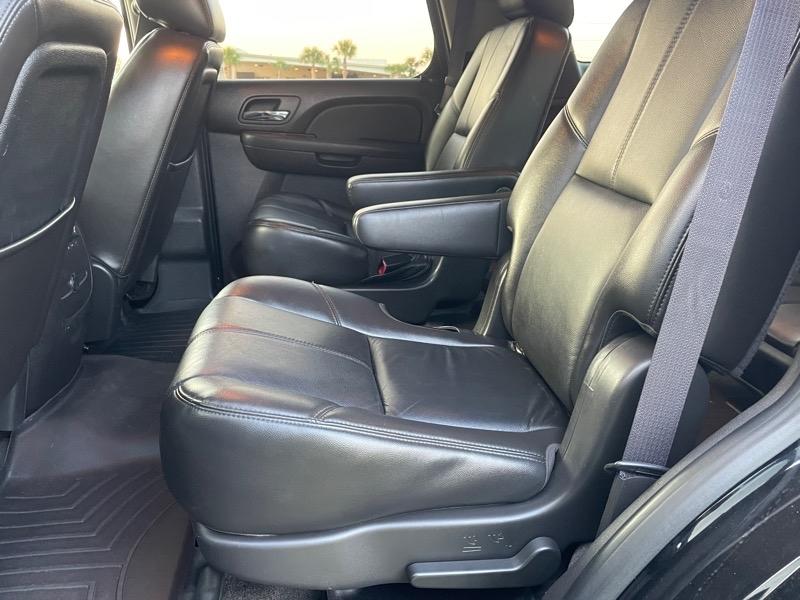 GMC Yukon SLT1 4WD 2011