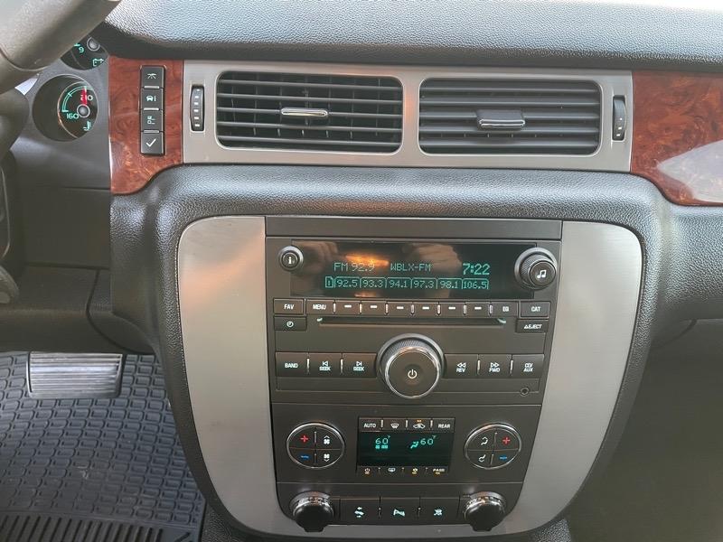 GMC Yukon SLT1 4WD 2011