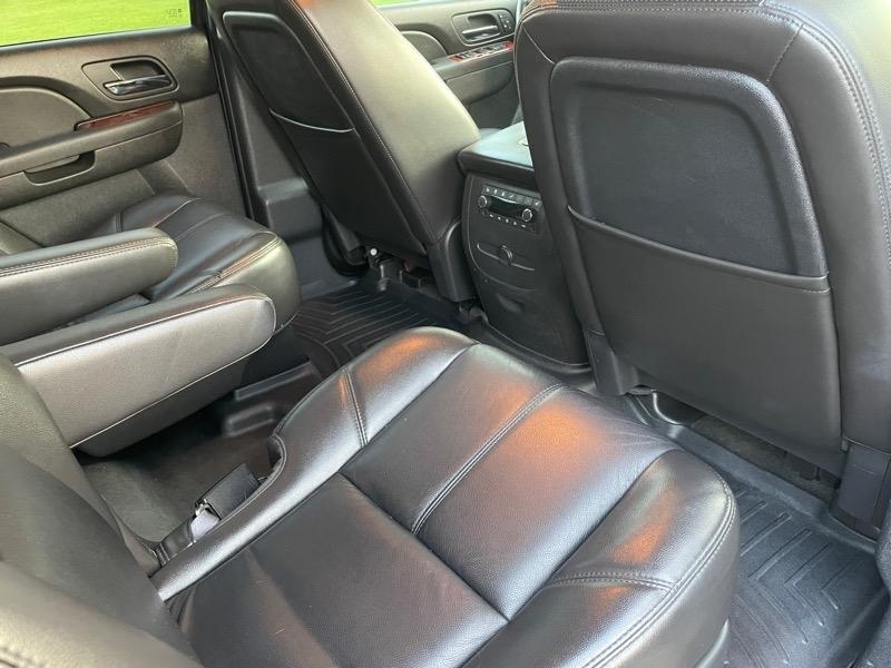 GMC Yukon SLT1 4WD 2011