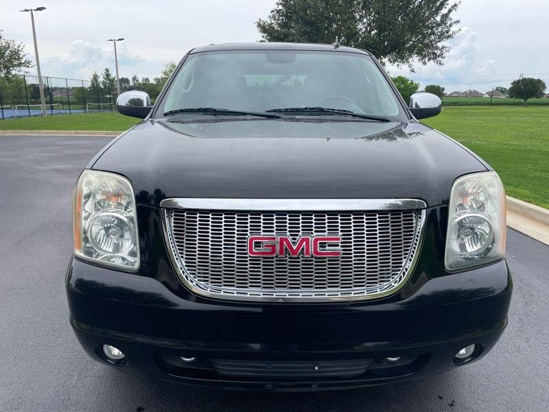 GMC Yukon SLT1 4WD 2011
