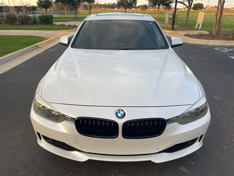 BMW 3-Series 320i Sedan 2015