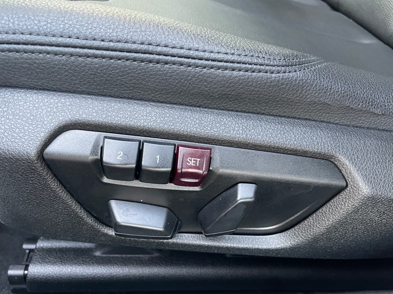 BMW 3-Series 320i Sedan 2015