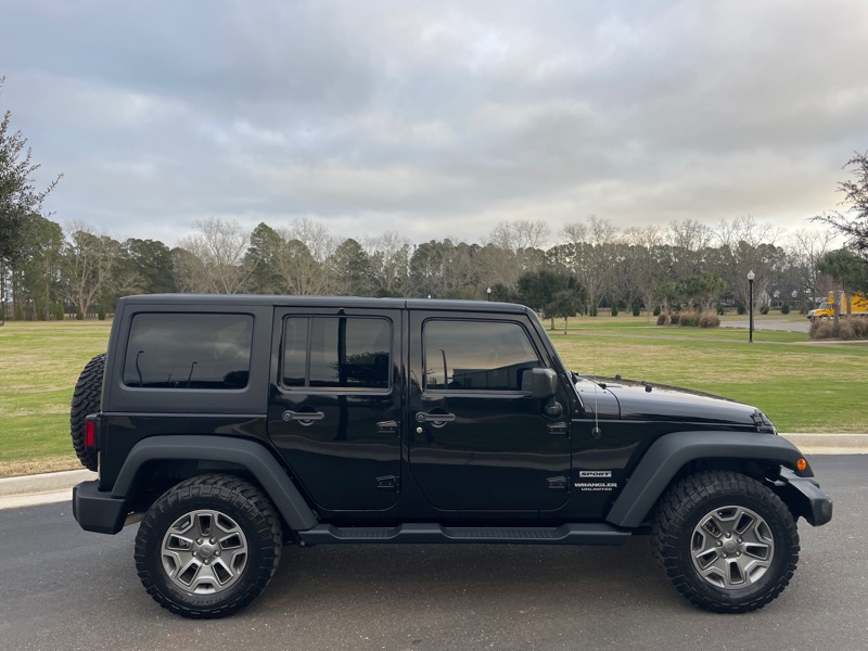 Jeep Wrangler Unlimited Sport 4WD 2015