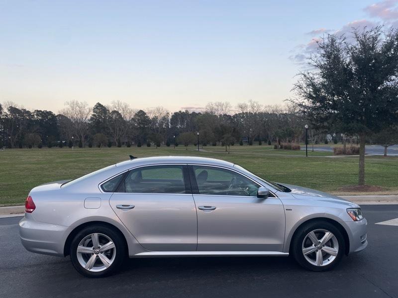 Volkswagen Passat Limited Edition 4D Sedan 2015