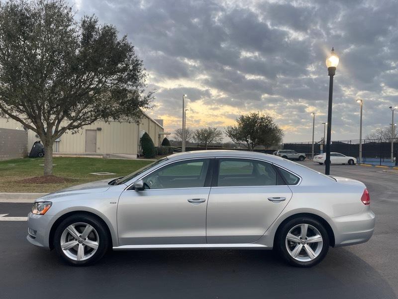 Volkswagen Passat Limited Edition 4D Sedan 2015