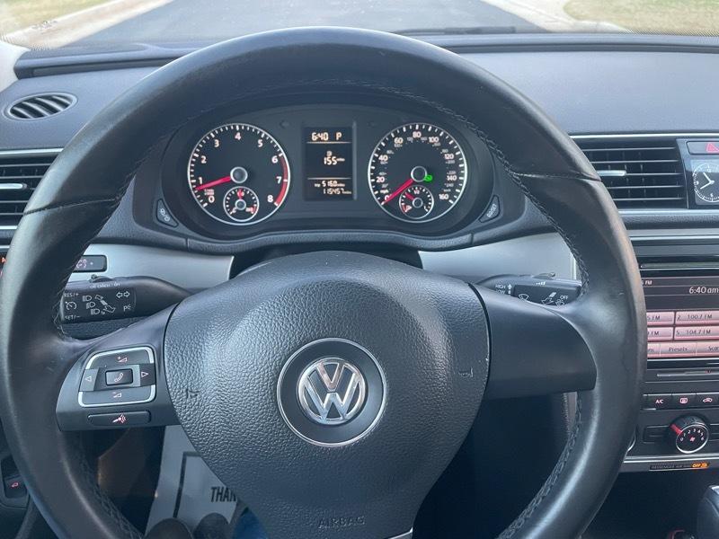 Volkswagen Passat Limited Edition 4D Sedan 2015