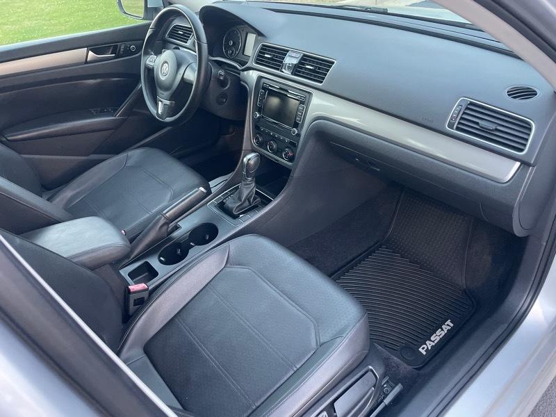 Volkswagen Passat Limited Edition 4D Sedan 2015