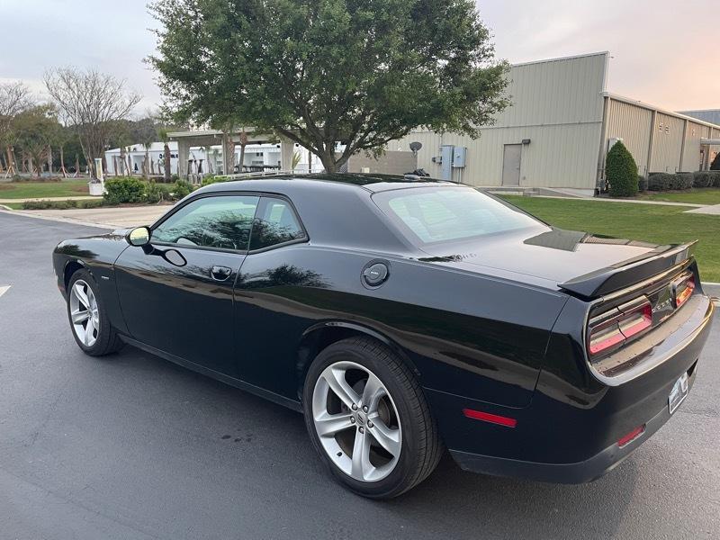 Dodge Challenger 2dr Cpe R/T 2018