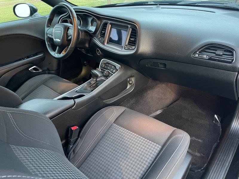 Dodge Challenger 2dr Cpe R/T 2018