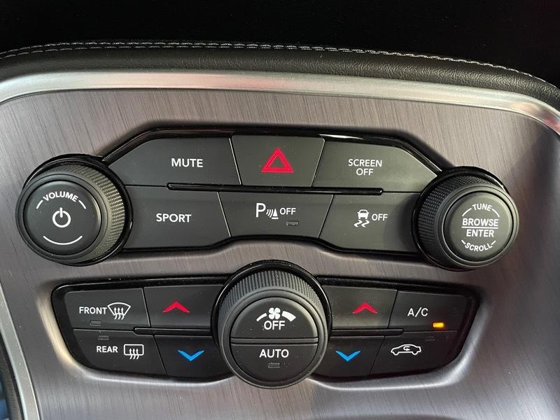 Dodge Challenger 2dr Cpe R/T 2018