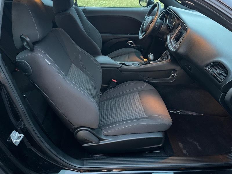 Dodge Challenger 2dr Cpe R/T 2018