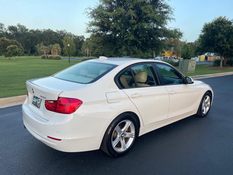 BMW 3-Series 328i Sedan 2014