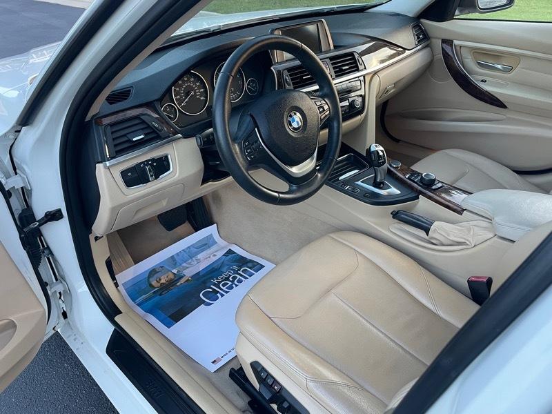 BMW 3-Series 328i Sedan 2014