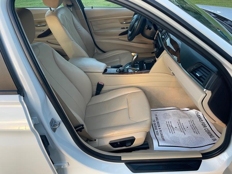 BMW 3-Series 328i Sedan 2014
