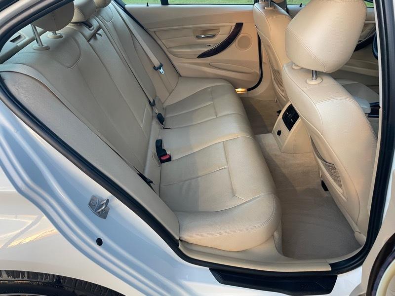BMW 3-Series 328i Sedan 2014