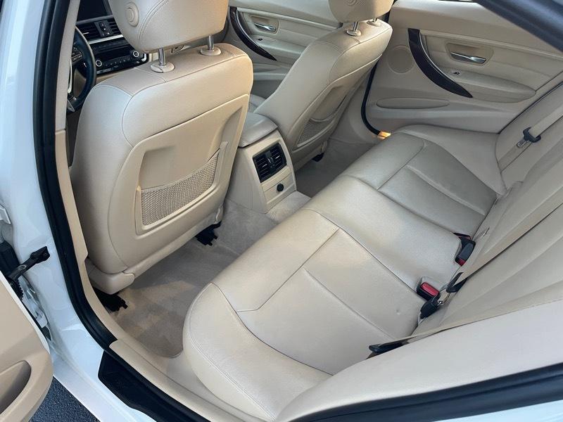 BMW 3-Series 328i Sedan 2014