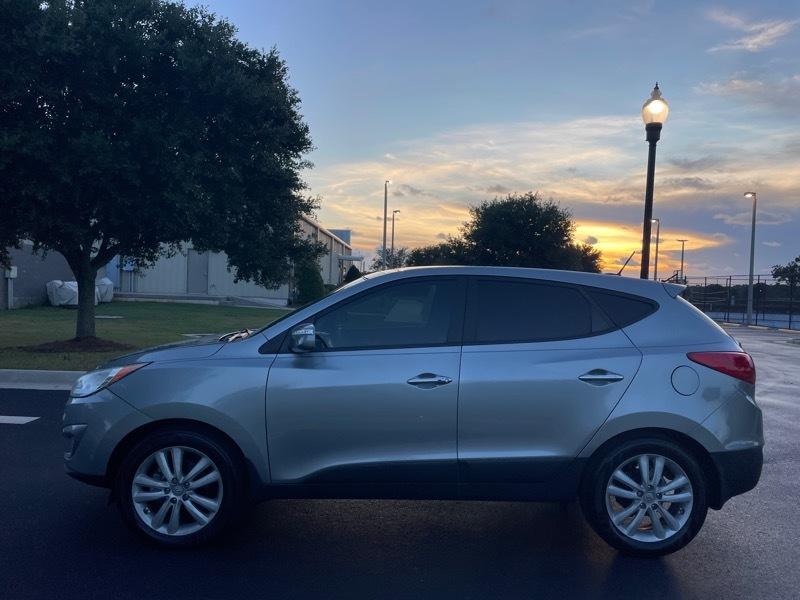 Hyundai Tucson Limited 2WD 2013