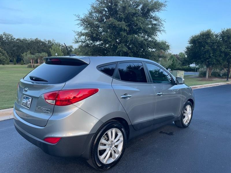 Hyundai Tucson Limited 2WD 2013
