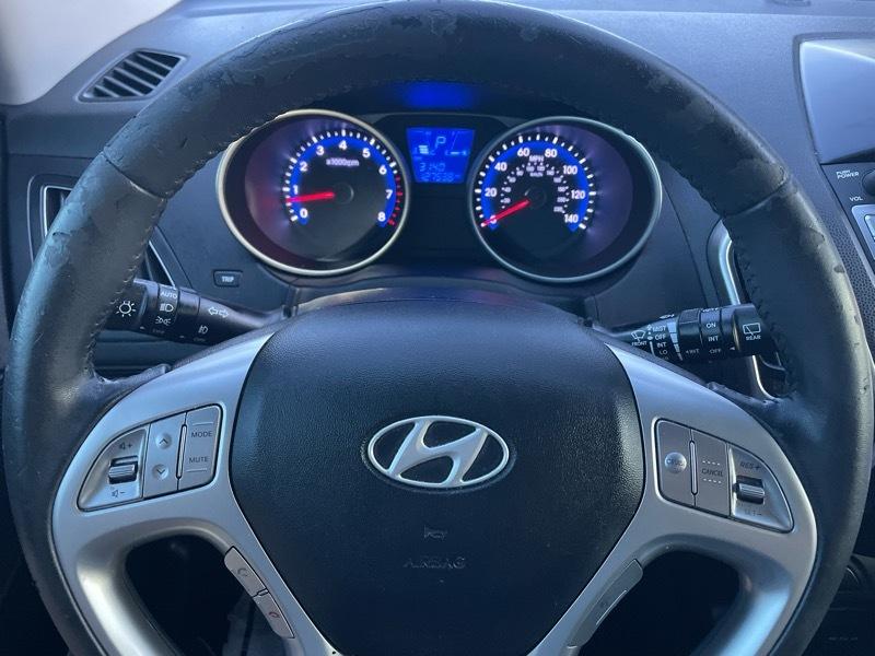Hyundai Tucson Limited 2WD 2013