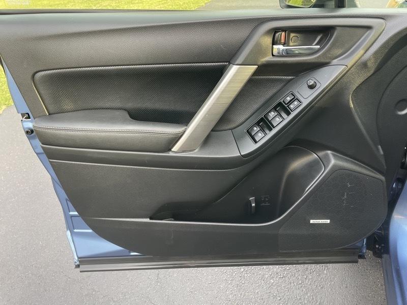 Subaru Forester 2.0XT Touring 2015