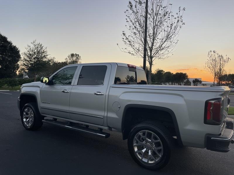 GMC Sierra 1500 2WD Crew Cab 143.5" SLT 2016