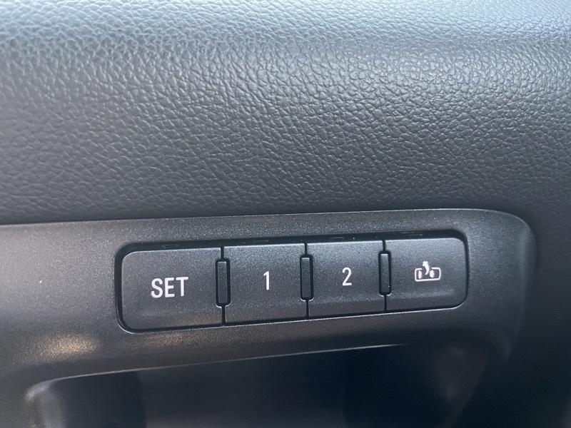 GMC Sierra 1500 2WD Crew Cab 143.5" SLT 2016