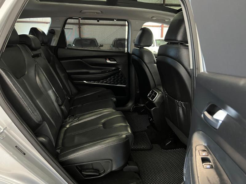 Hyundai Santa Fe Limited 2.4 2020 Hyundai Santa Fe Limited 2.4 2020