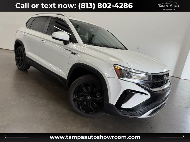 2023 Volkswagen Taos SE's photo