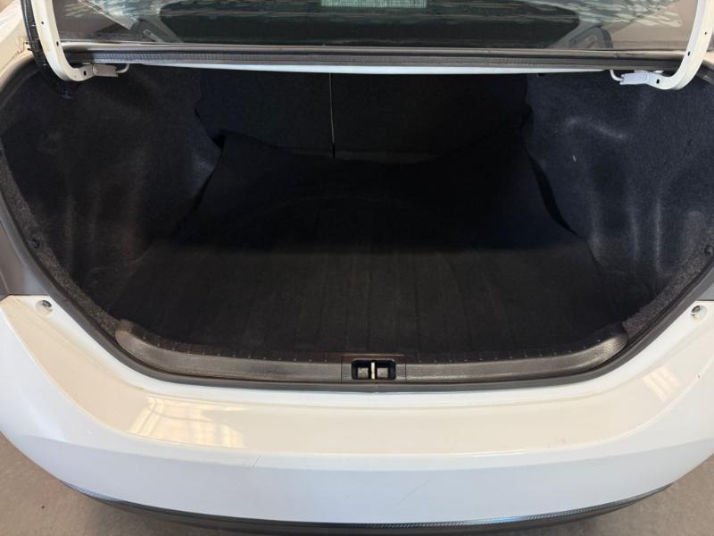 Toyota Corolla LE 2016