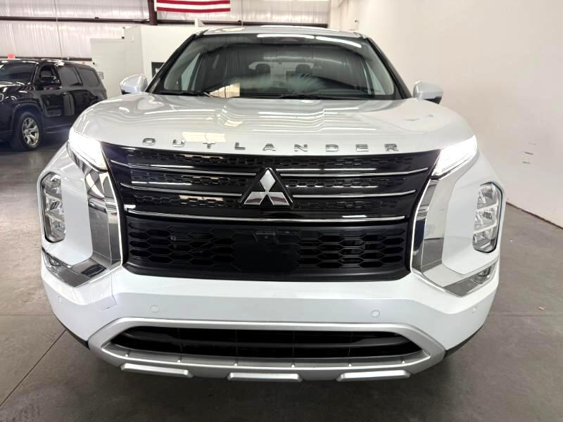 Mitsubishi Outlander SE 2024