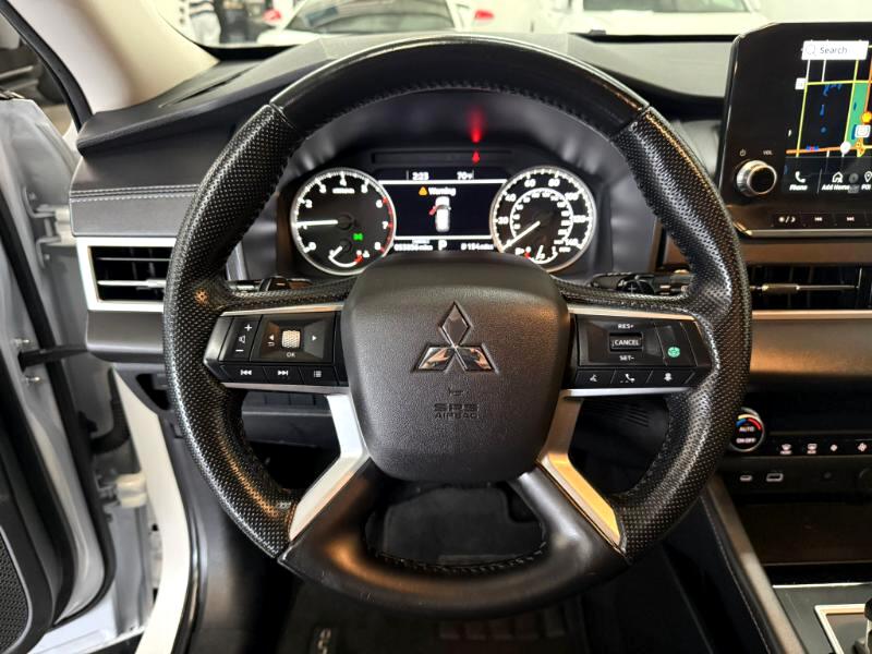 Mitsubishi Outlander SE 2024